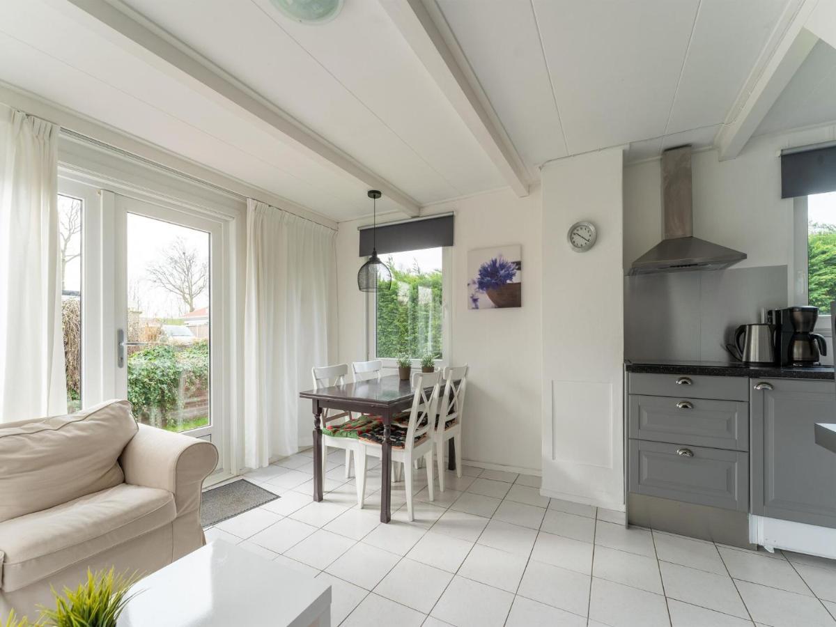 Vakantiehuis Modern In With Terrace *