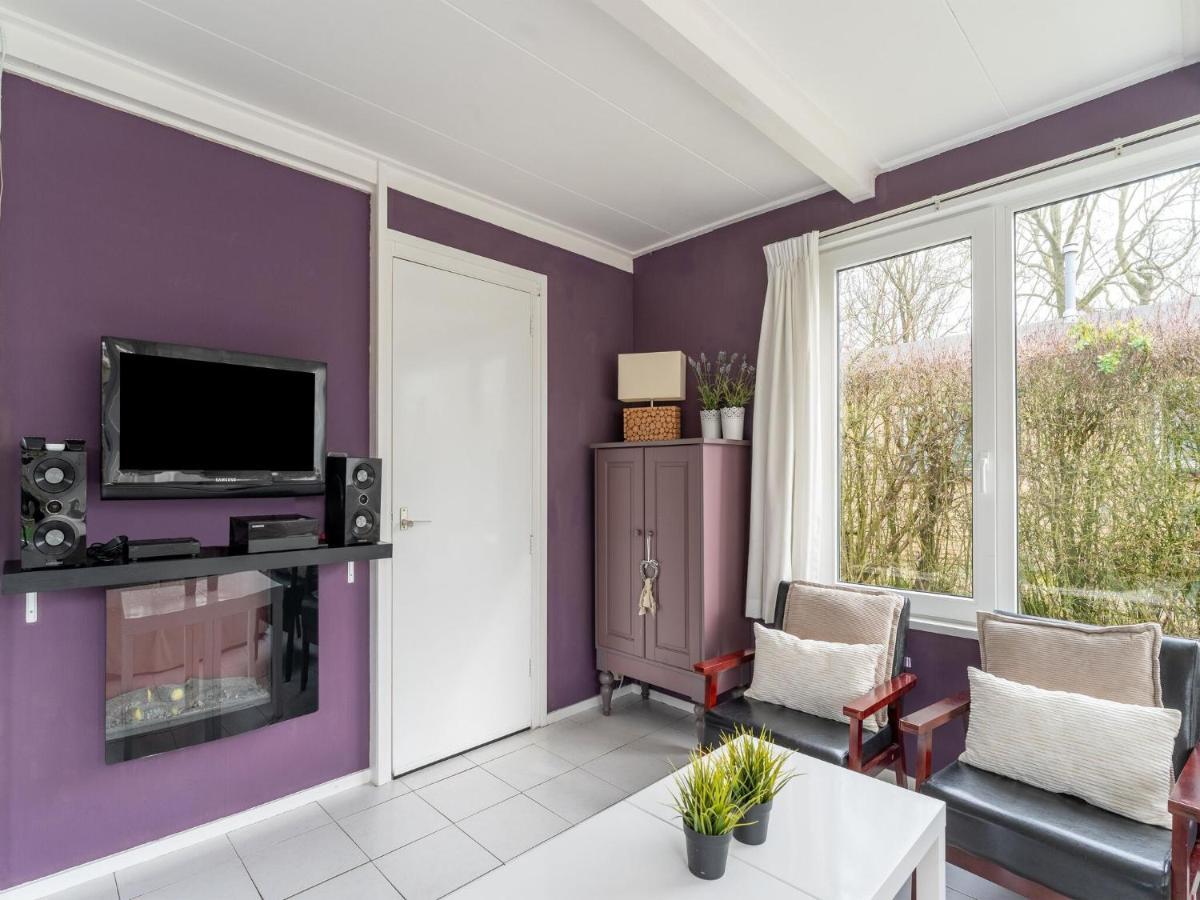 Vakantiehuis Modern In With Terrace *